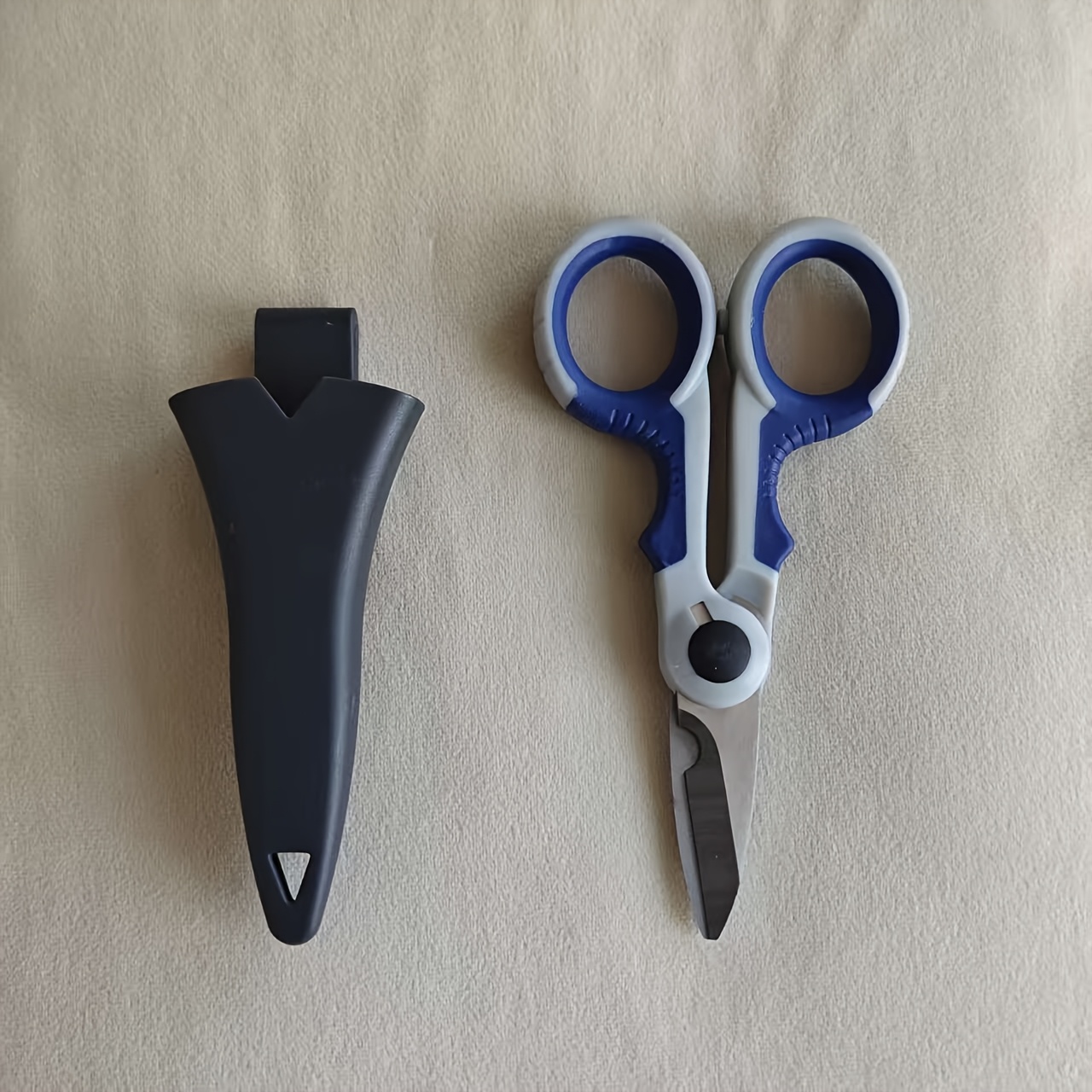 TEMU 2pcs Set Of Heavy-duty Cable Clamp And Electrician Scissors, Anti-slip Manual Wire Stripper, Household Scissors (with Scissors Sheath) Suitable