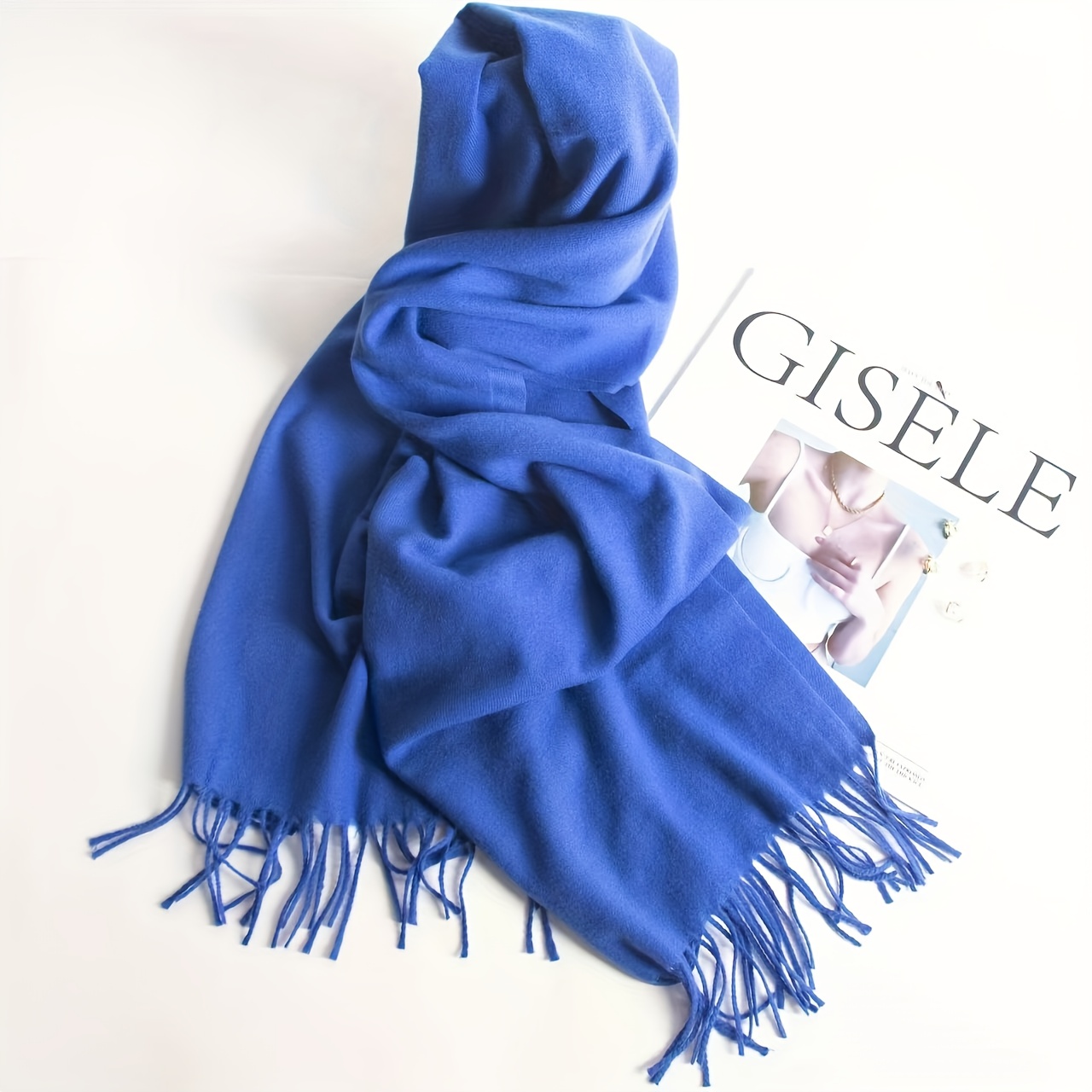 E-shop Saphirblauer Schal für alle Jahreszeiten 2026 Neueste Trend-Accessoire Atmosphärisches langes Tuch Hals Schal Dual Use