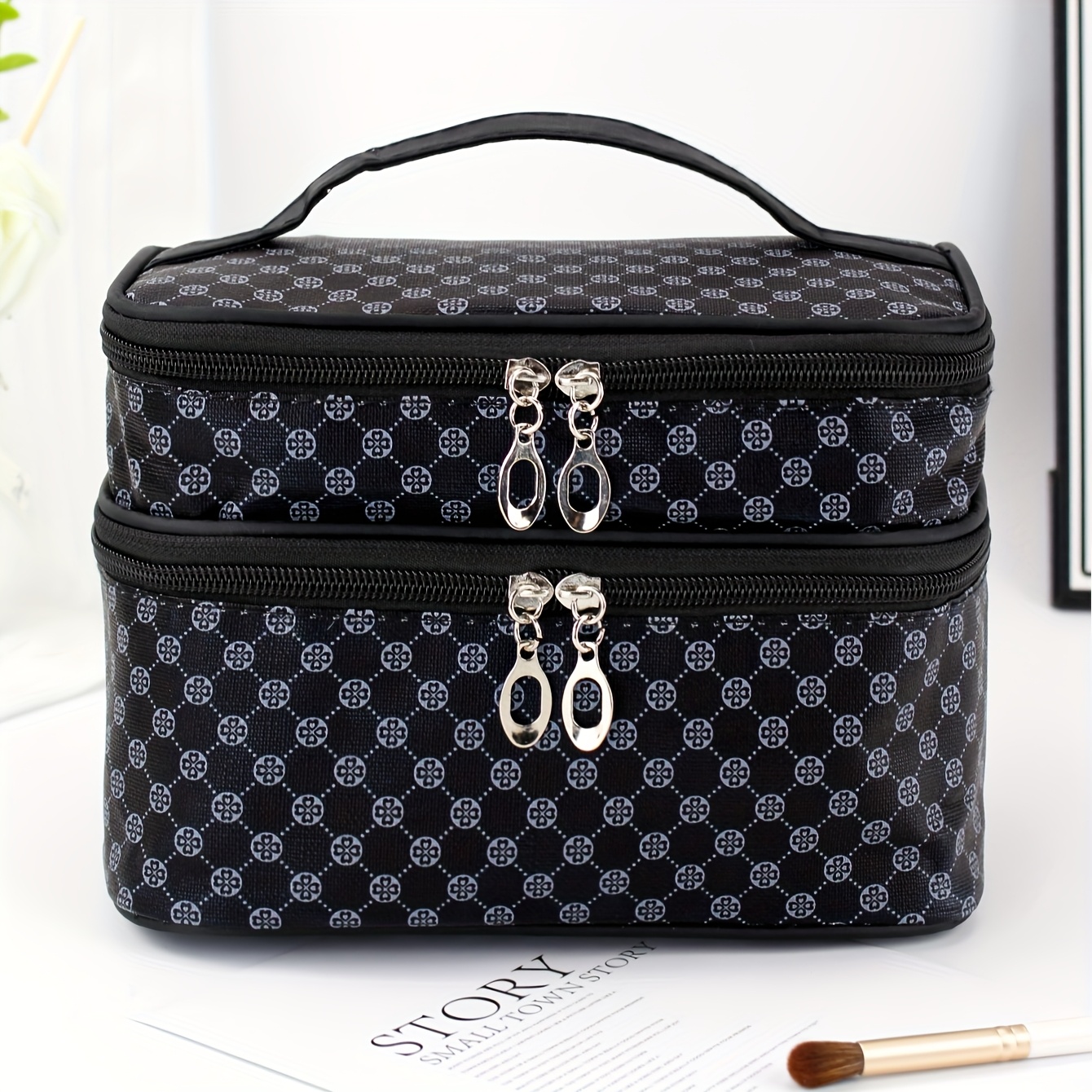 Durable Double-layer Zippered Makeup Bag With Handles, Large Capacity, Perfect For Travel And Organizing Skincare