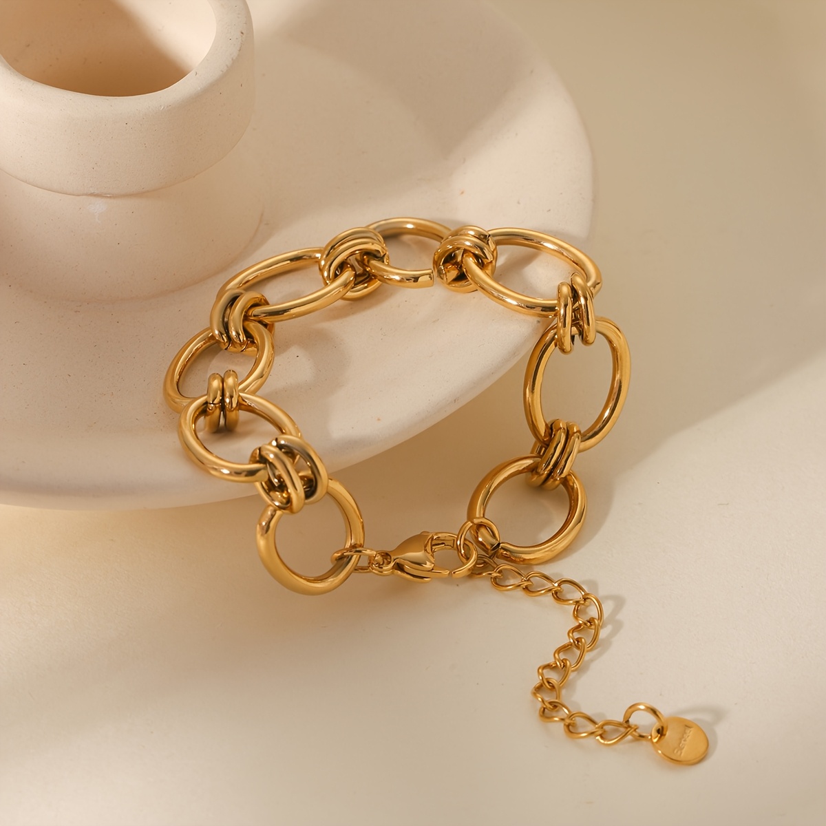 TEMU 1pc 18k Golden Plated Stainless Steel O-shape Bracelet - Minimalist , Durable Anti-scratch Jewelry For Women, Perfect Gift For Girlfriend,