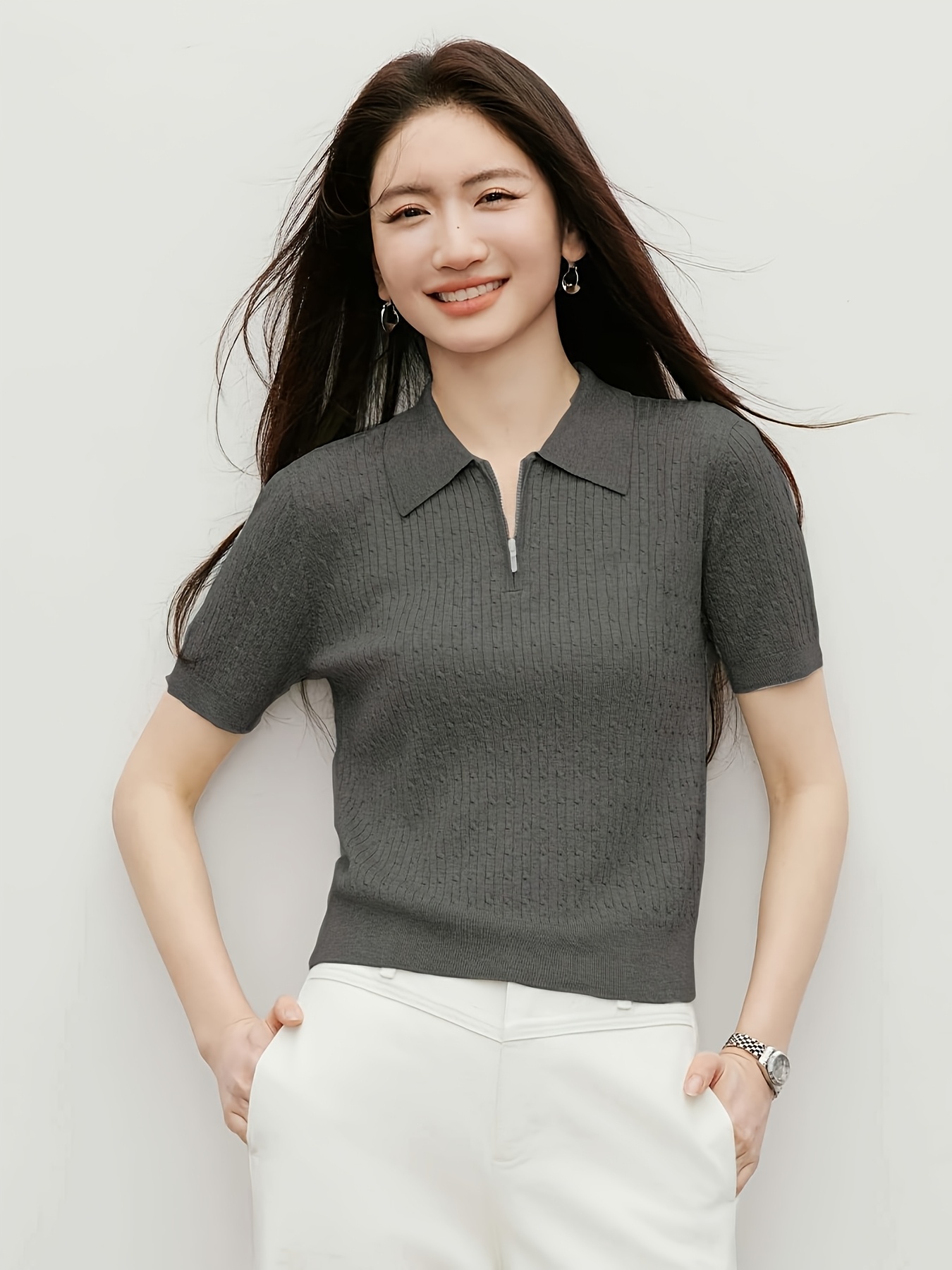 Spring/Summer Women's Short Sleeve Zipper Collar Top, Cable Solid Color Fabric, Soft and Comfortable Wool, No Shedding or Fading