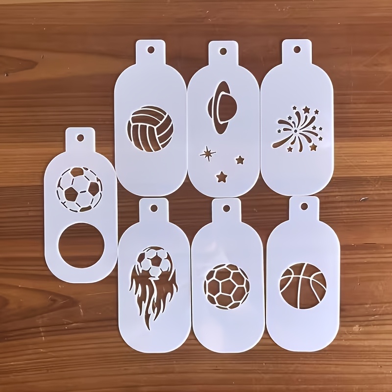 TEMU Lot de 7 mini pochoirs réutilisables pour loisirs créatifs DIY avec modèles de ballon de foot, de ballon de basket et de feu d'artifice - de