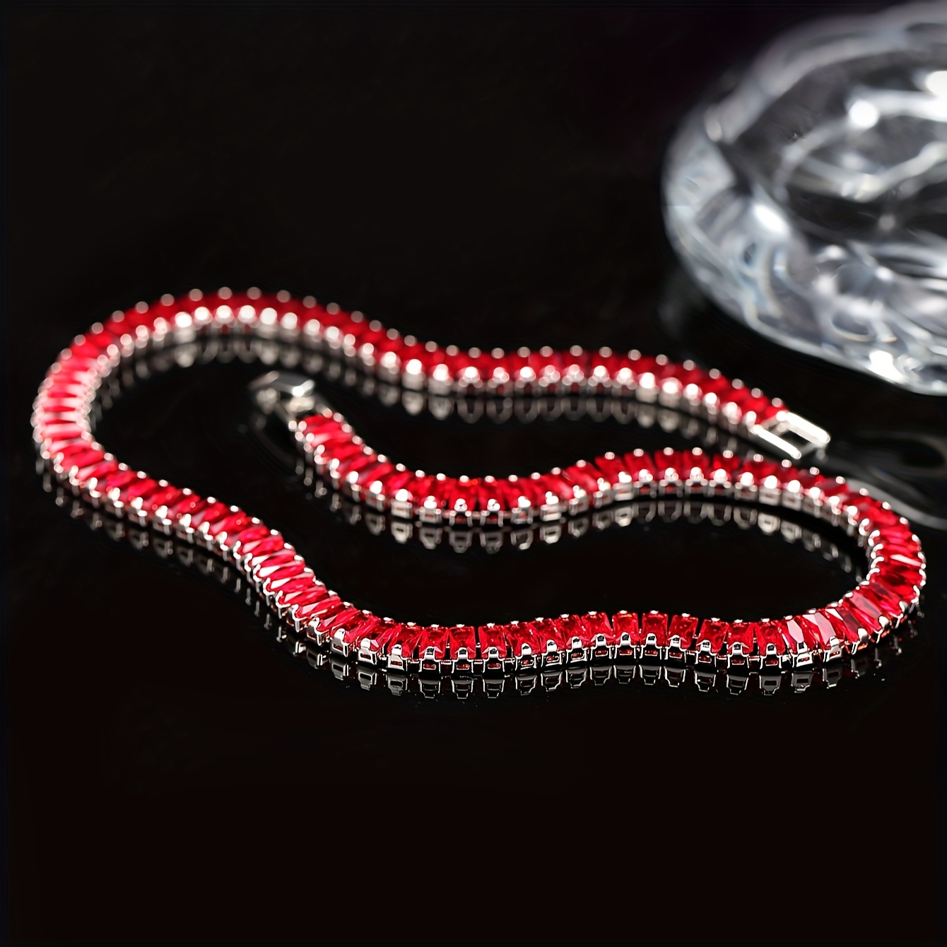 Image of Elegant Fashion Trendy Red Synthetic Zirconia Chain Necklace Suitable For Women's Banquet Wear