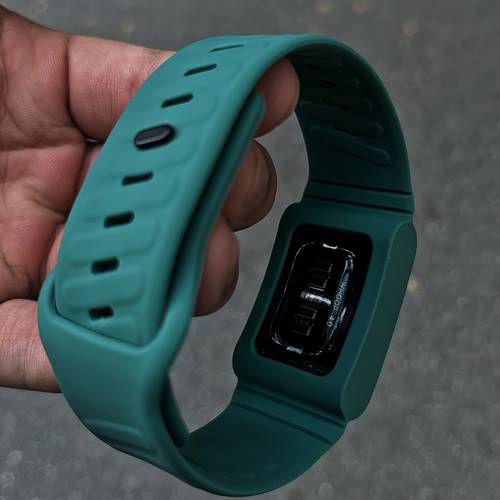 strap suitable for 5 0 4 0 extremely soft replacement for 4 0 5 0 life comfortable fitness and adjustable note watch not included only