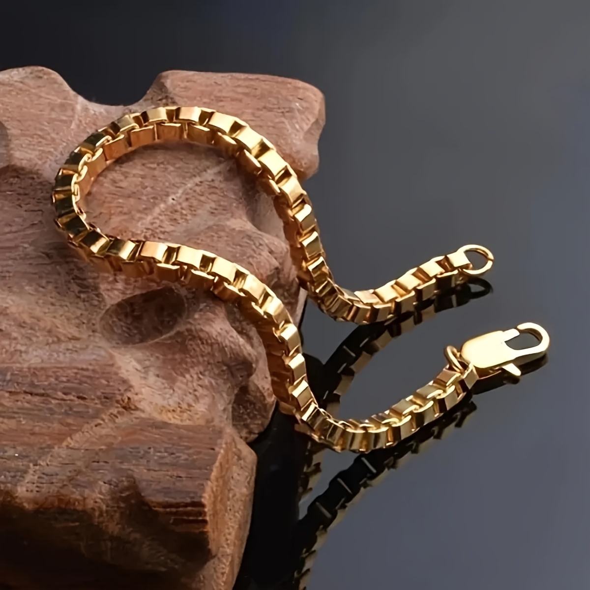Simple, Elegant, Luxurious, Men's And Women's Golden Stainless Steel Casual Party Vacation Wearing Square Chain Bracelet For