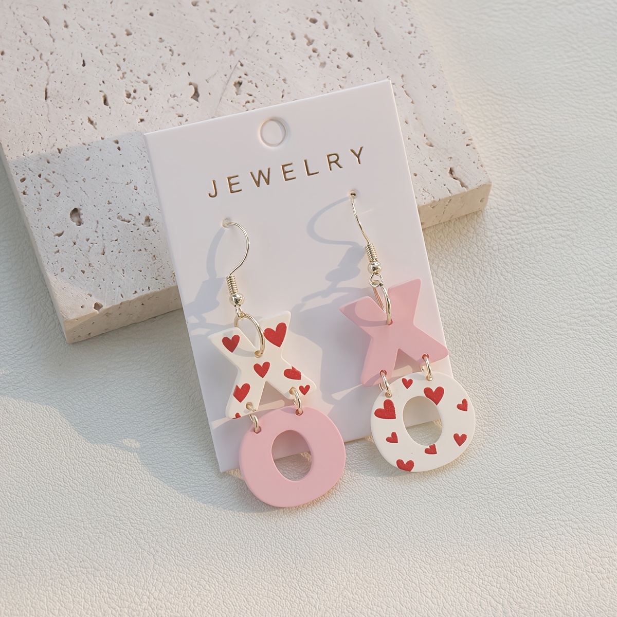 

1 Pair Of Chic Red Heart & Pink Xo Letter Acrylic Dangle Earrings With Stainless Steel Hooks - Elegant & Cute, Ideal For Valentine's Day, Weddings, Parties | Wear, Cute Earrings