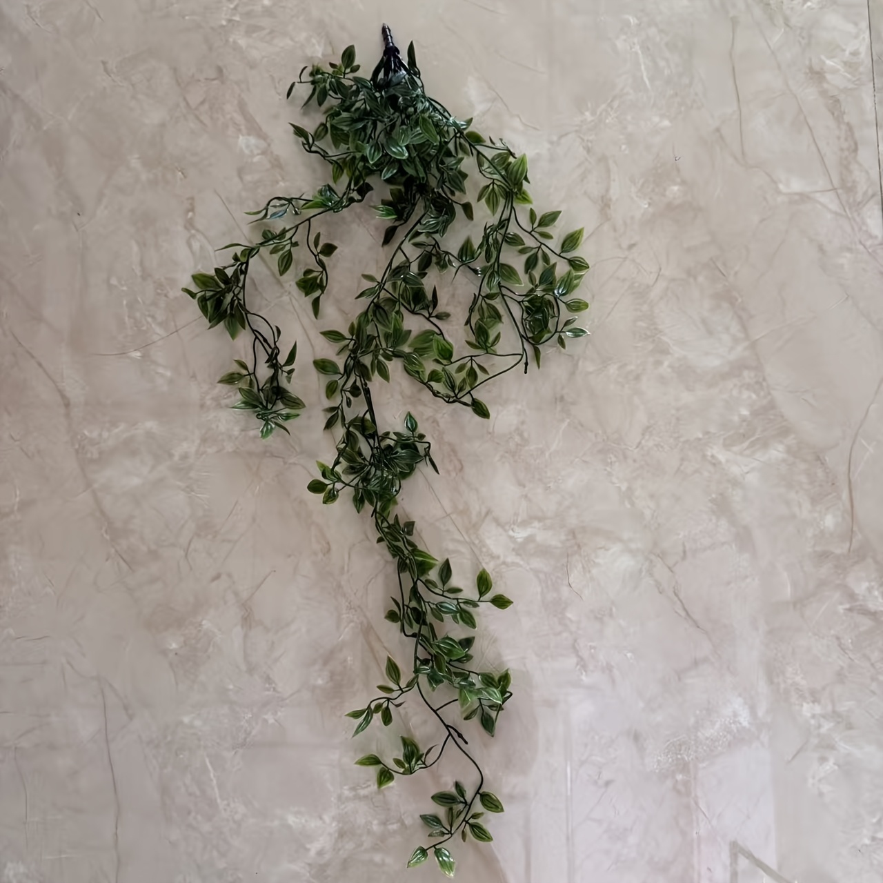 A High-quality Artificial Hanging Plant, Ideal For Home, Living Room, Office, Bathroom, Shelf Decoration, Wedding And Birthday Arrangements, And A For Outdoor Spring Decor In
