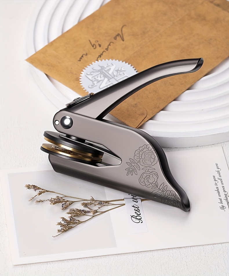 1pc Custom Pattern Embossed Stamp, Floral Letter Series in Black/Golden/Rose Golden Trio - Portable Embossing Tool for Party Invitations/Tissue Paper/Envelopes/Cards/Anniversary/Birthday/Holiday Gifts - ZMXL2