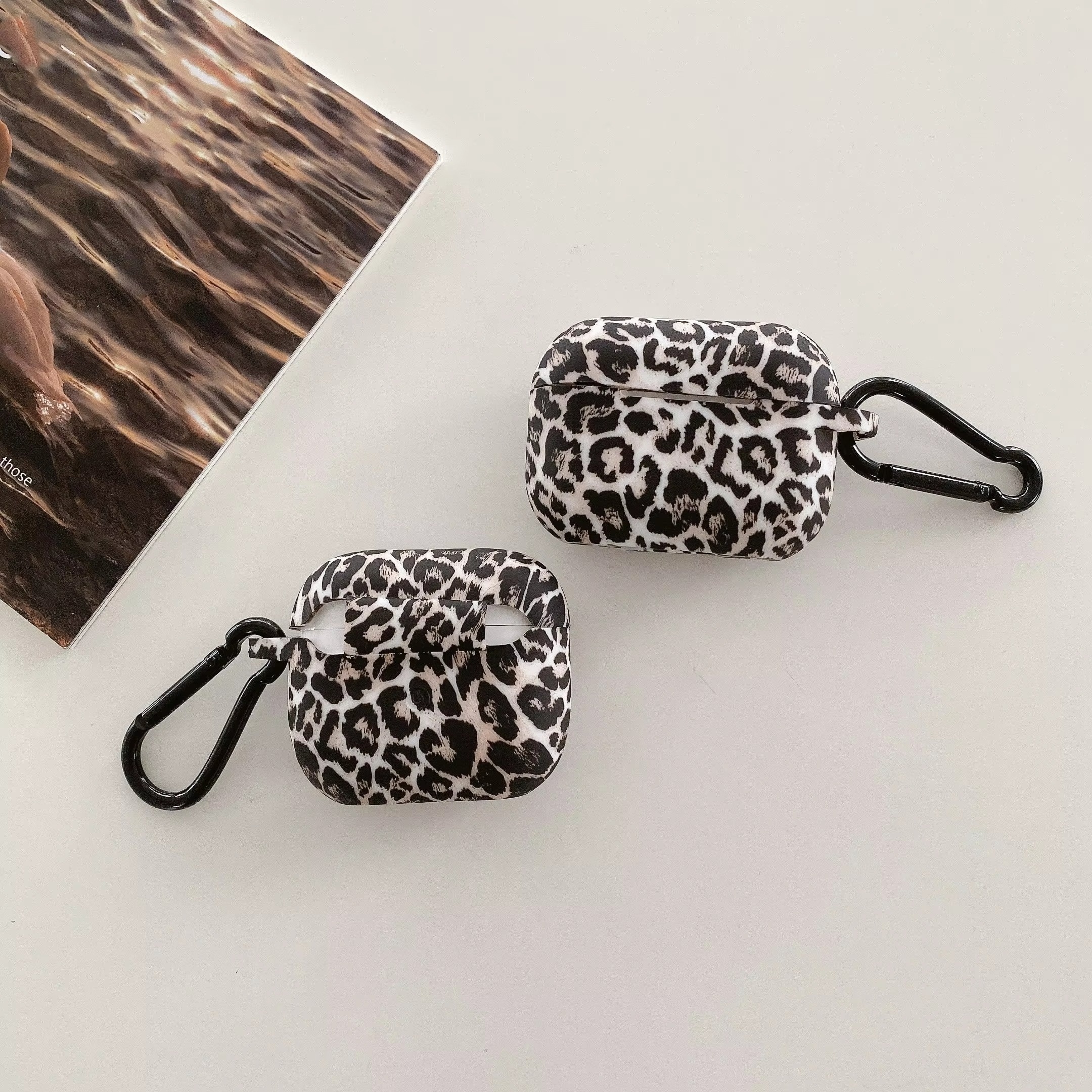 

Leopard Print Silicone Case For Apple Airpods 1/2/pro/pro 2 - Protective Soft Wireless Earphone Covers With Keychain Clip