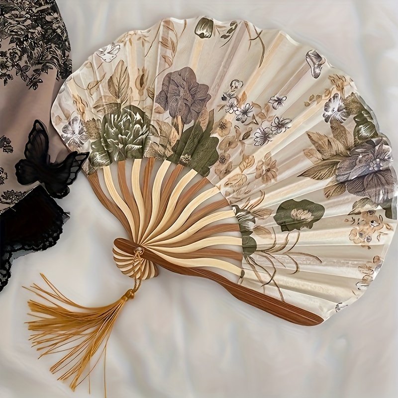 

Classic Chinese Handheld Fan With Wooden Frame And Elegant Tassels: A Portable Summer Cooling Accessory For Men And Women