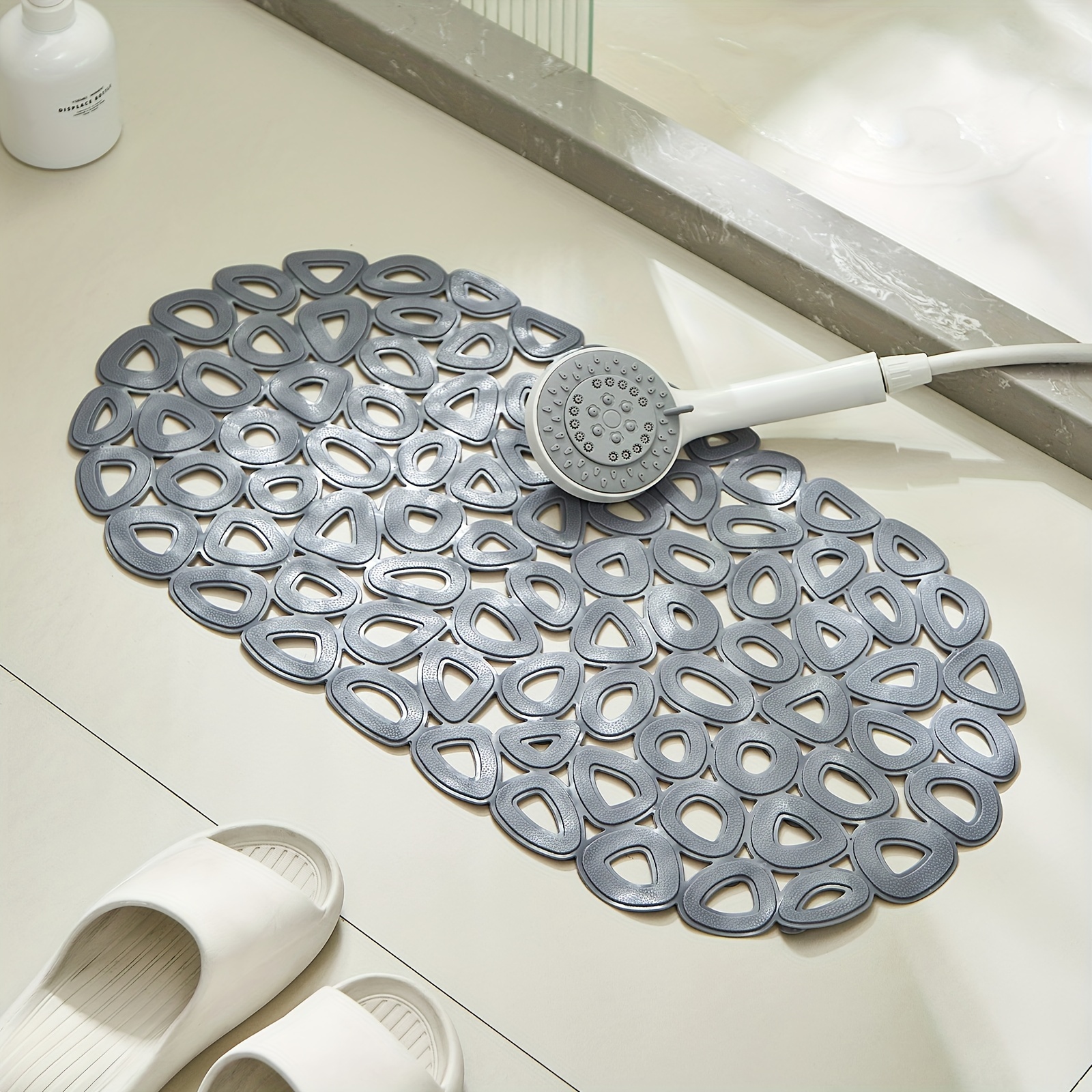 

1pc Bathroom Non-slip Mat With Drain Hole & Suction Cup, Oval Hollow Design Shower Floor Mat, Suitable For Bathroom Use, Ideal Bathroom Accessories