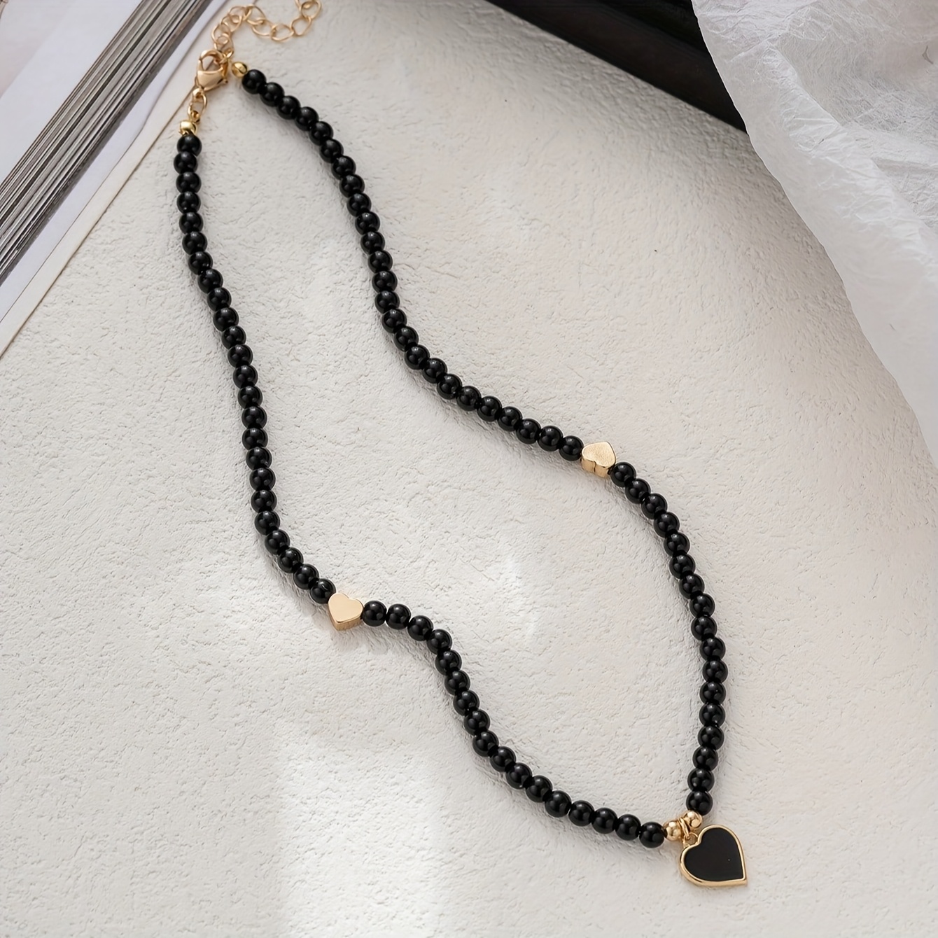 1pc Women's Boho Chic Black Beaded Heart Pendant Choker Necklace - Handcrafted With Golden-tone Accents, Versatile For Parties & Vacations, Elegant Accessory|elegant Accessory|goldtone Finish