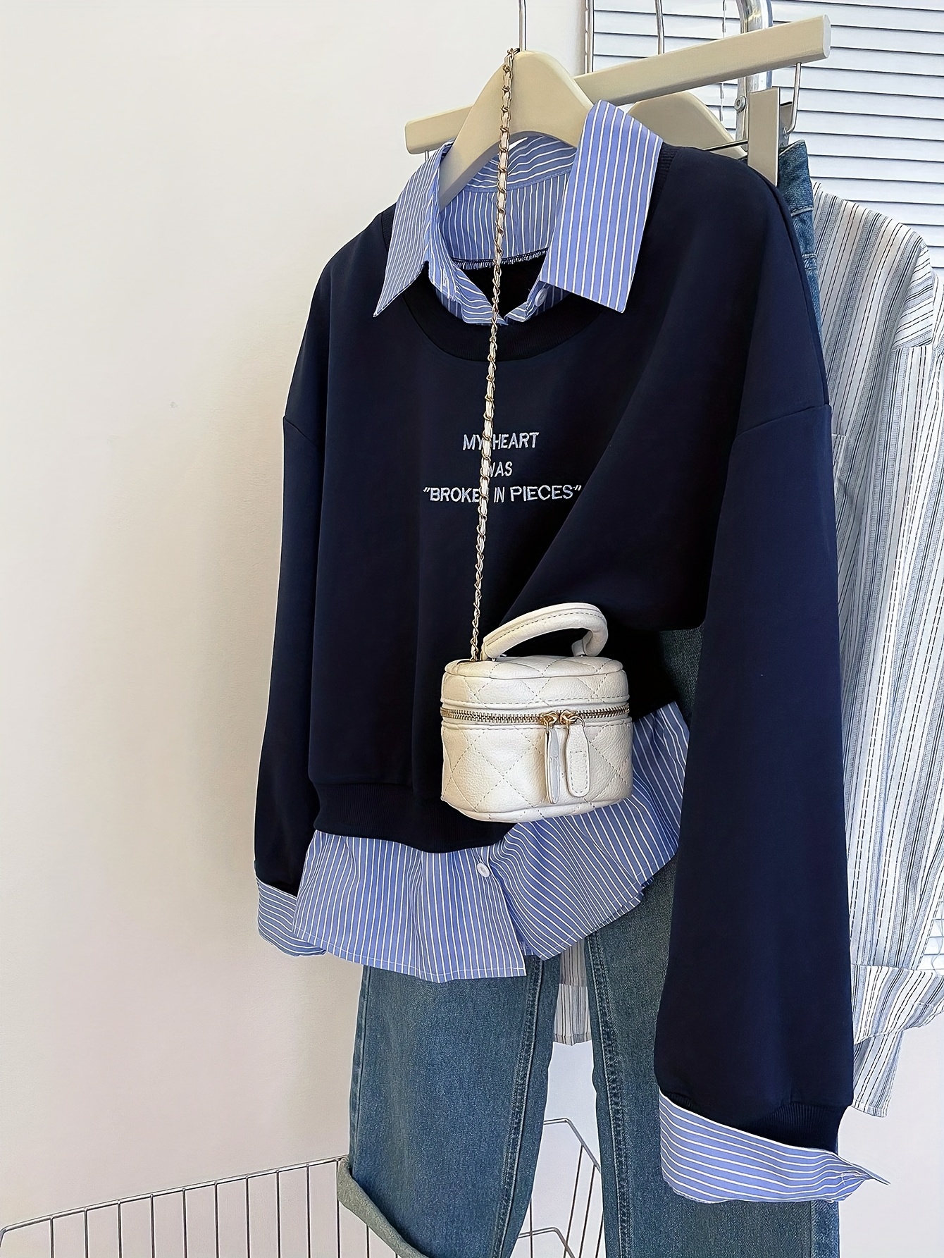 ZYPAINIY 2024 Pulls Femme Décontractés Léger Tunique à Manches Longues Sweatshirts Chic Et Élégant Bouton Couleur Unie Pullover Haut Tops Confort Chaud Col V Casual Mode Sweat T Shirts Blouses