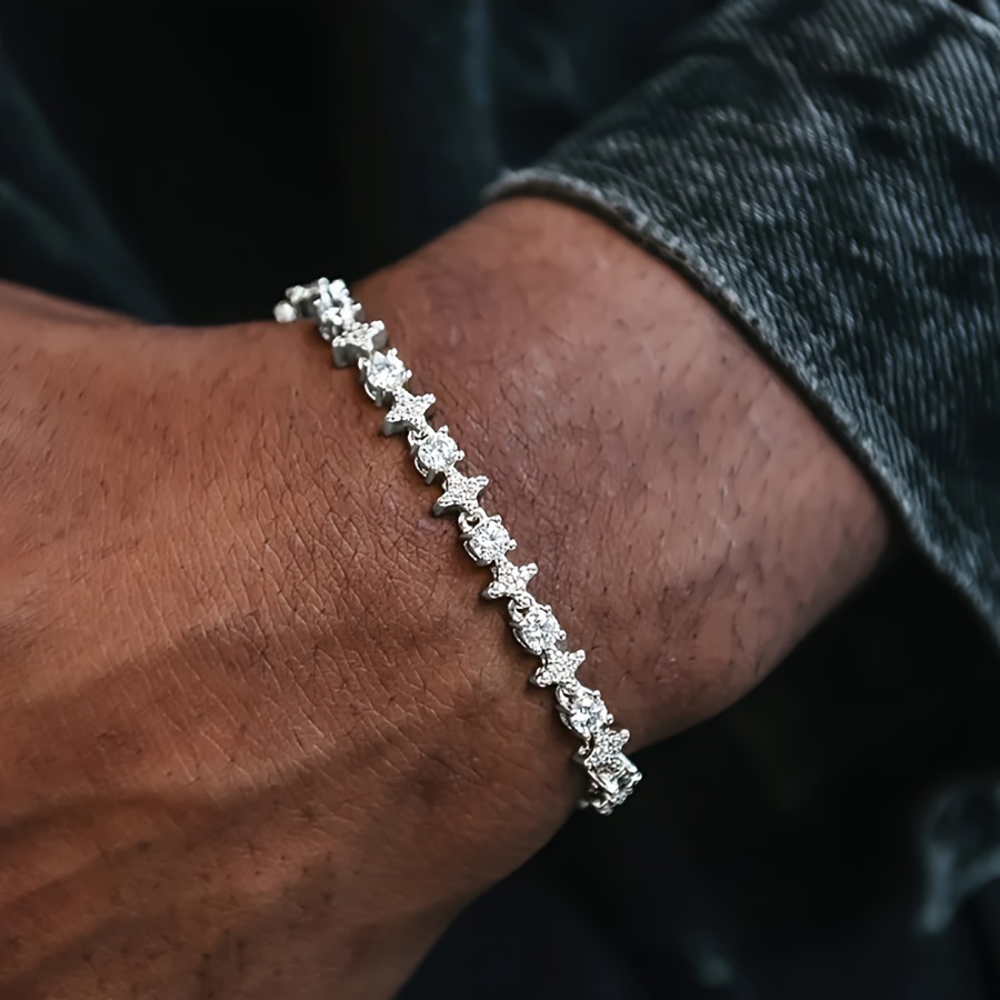 1pc Men&#39;s Hip Hop Bracelet with Star-Shaped Cubic Synthetic Zirconia Stones - Golden-Tone Metal Sparkling Elegant Jewelry for Valentine&#39;s Day, Christmas, Birthdays &amp; Anniversaries - Stylish Gift for Him, Hip Hop Jewelry, Classic Link Design, Secure Clasp Closure