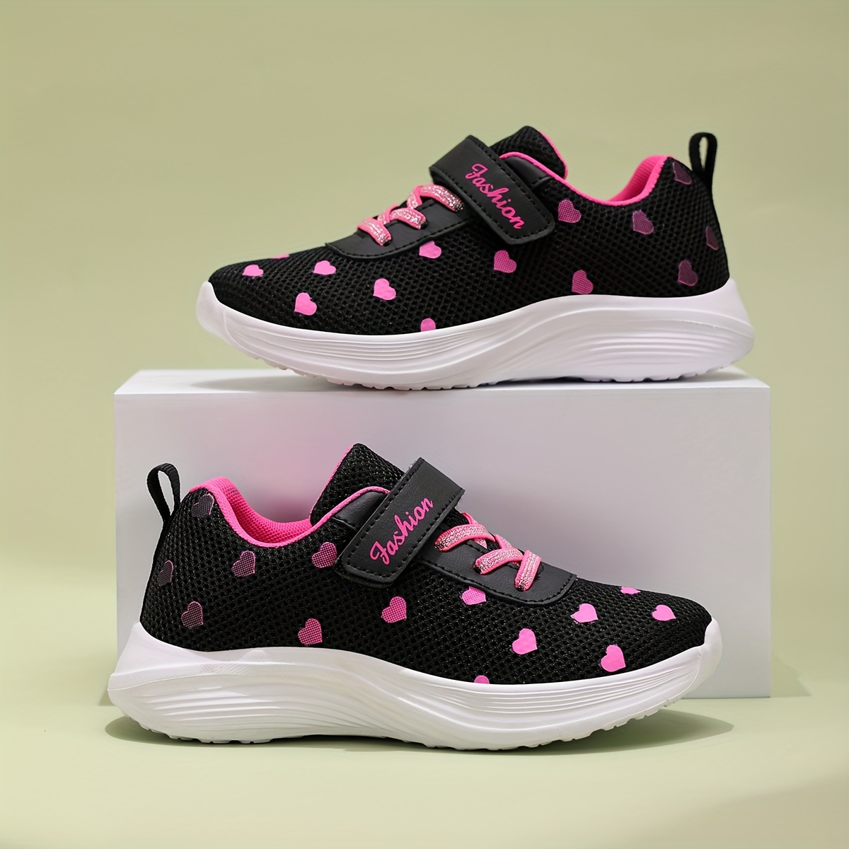 Image of Girls' Sneakers, Breathable Mesh Casual Running Shoes With Convenient, -shaped Platform Casual Shoes For Girls