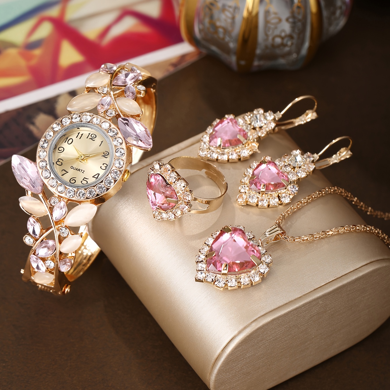 Image of 5pcs Gorgeous Floral Bracelet Ladies' Wristwatches, With Heart-shaped Jewelry Sets, Are Perfect For Dinner Parties, Dates, And , And Are Ideal Gift Sets For Festivals