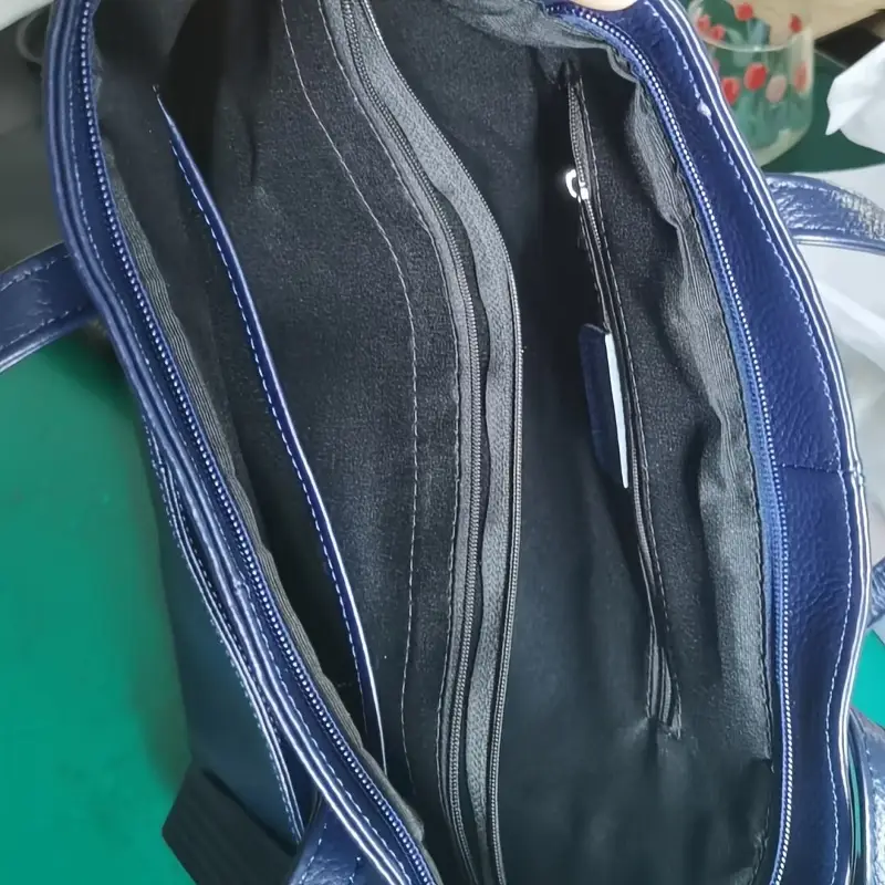 solid color tote bag for women large capacity fashionable shoulder bag with adjustable strap single shoulder crossbody zippered handbag Product details 7