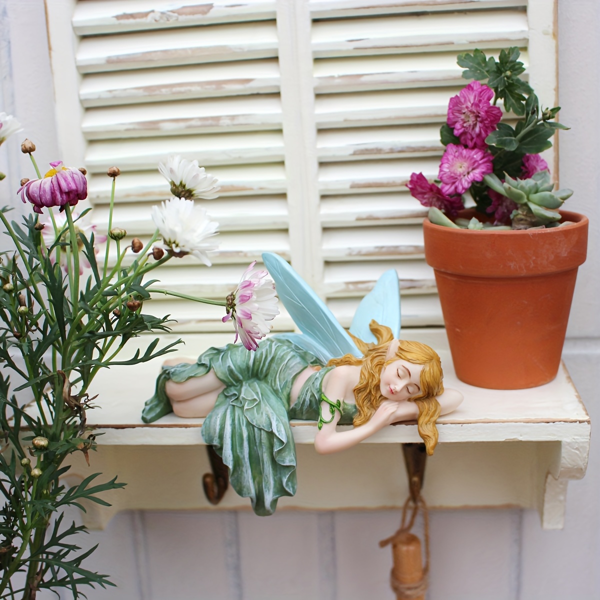 

1pc Mini Elf Rest Decoration, Fairy Statue Gift, Window , Table Corner, Roadside Fence Decoration, Garden Lawn Decoration Art, Theme Party Decoration, Festival Decor, A Fairy World Landscape