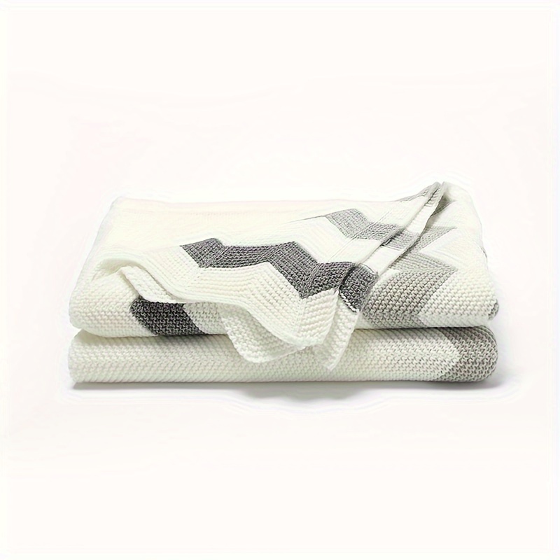 Soft Colorful Knitted Blanket, Air Conditioning Throw Blanket