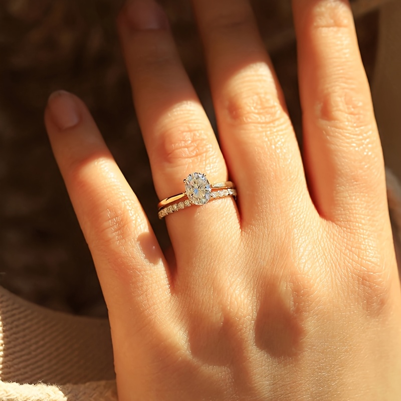 2pcs Unisex Copper Stackable Ring Set with Oval Cut CZ Inlay