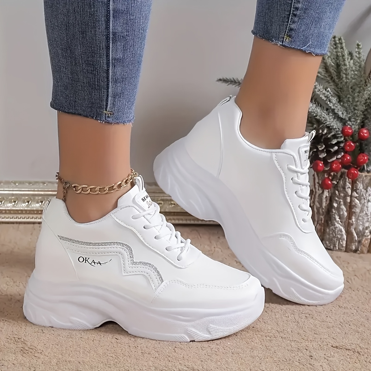 

Women' Casual Shoes, Height-enhancing Lace-up Dad Shoes, Women's Breathable -soled Versatile Small Casual Sports Shoes