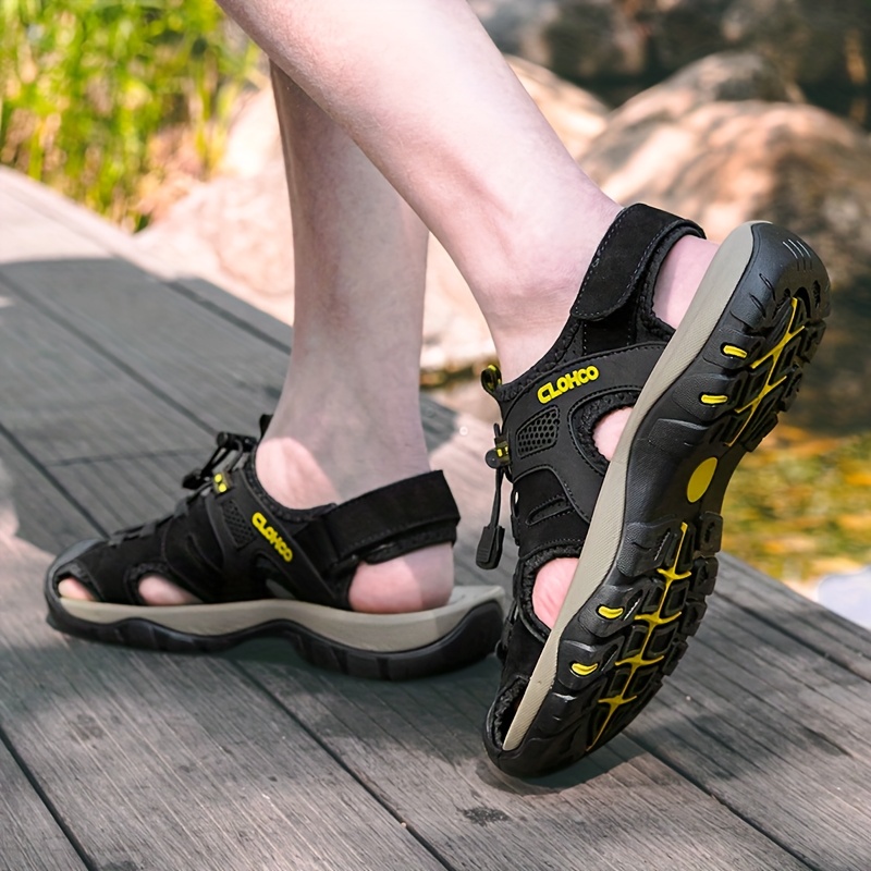 clohco mens outdoor hiking sandals closed toe water shoes  display picture 1