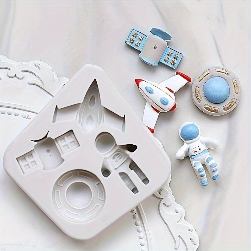 

1pc Astronaut Rocket Planet Cake Mold Cake Tool Fondant For Kitchen Baking Decoration Cake Mould