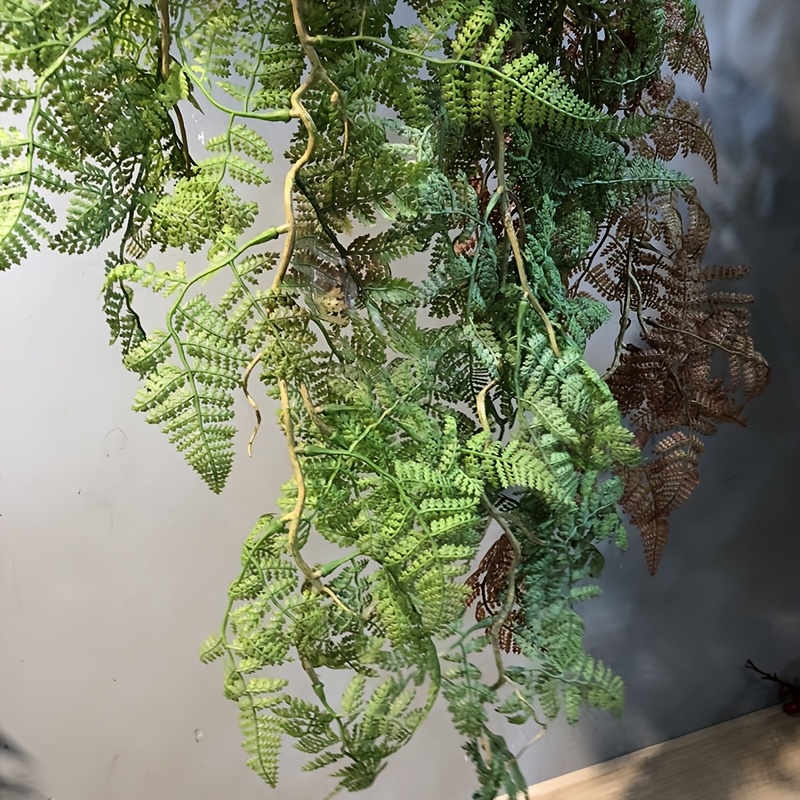 

1pc Lifelike Fern Artificial Plant - Home, Kitchen, Christmas, Birthday, Engagement & Wedding Decor | Wall Hanging Fern