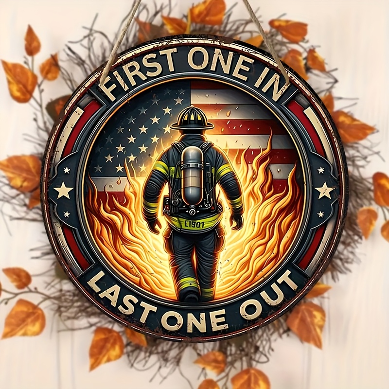 

1pc Patriotic " In, Out" Firefighter - 8x8" Round Wooden Sign With American Flag & Autumn - Ideal For Home, Garage, Porch Wall Decor