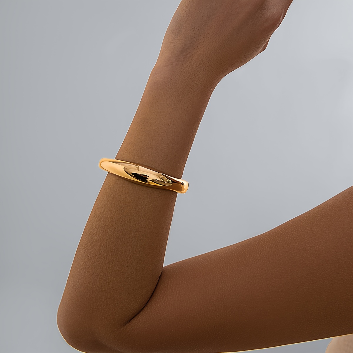 Bracelet Femme En Acier Inoxydable Doré Or - Style Jonc - Accessoire De Mode - Neuf Sans Boîte