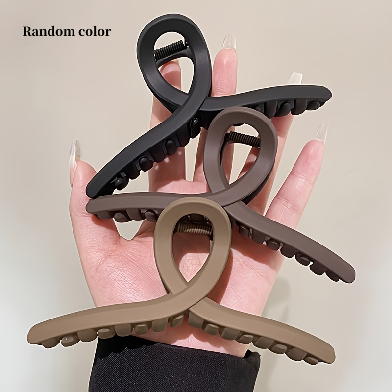 E-shop Set mit 3 großen, matten, rutschfesten Haarklammern, zufällige Farben, klassisches Kreuz-Design, Premium-mattes Finish, drei Farben passend zu
