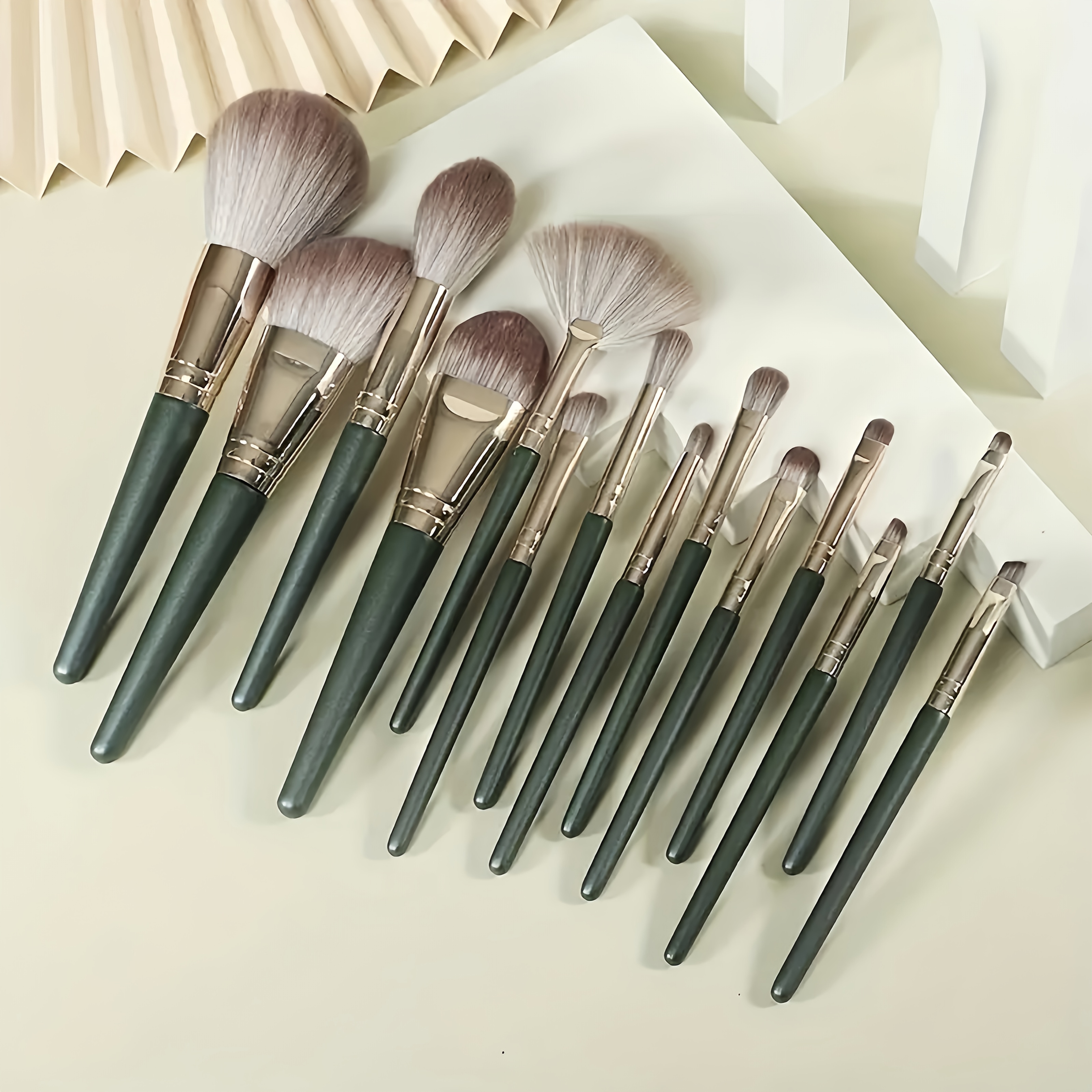 14pcs full complete makeup brush set compatible for skin types with hypoallergenic nylon bristles professional foundation blush eyeshadow contour powder brushes ideal gift for birthdays christmas 14pcs kit
