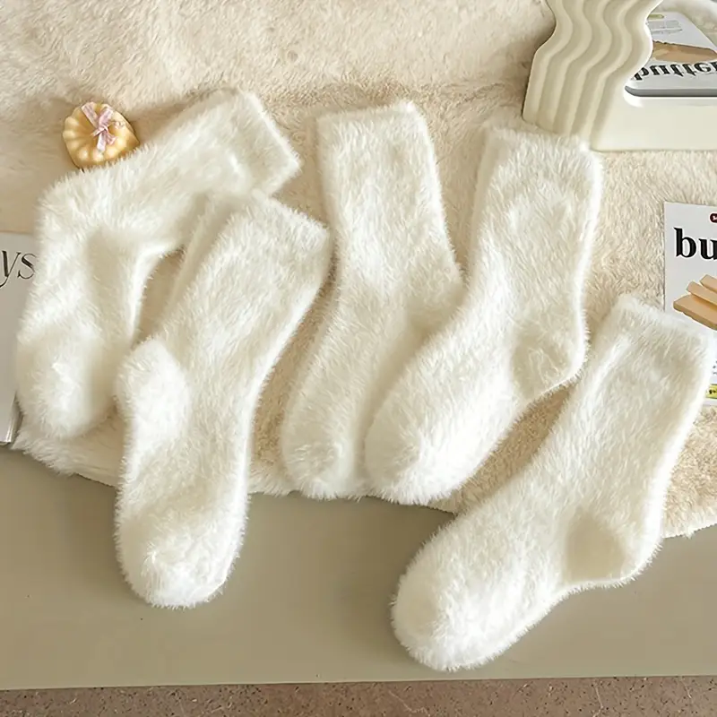 TEMU 4/5 Paires de Chaussettes Super Douces pour Adolescents, Chaussettes Chaudes pour Pantoufles, Chaussettes Confortables pour l'Hiver, Cadeaux