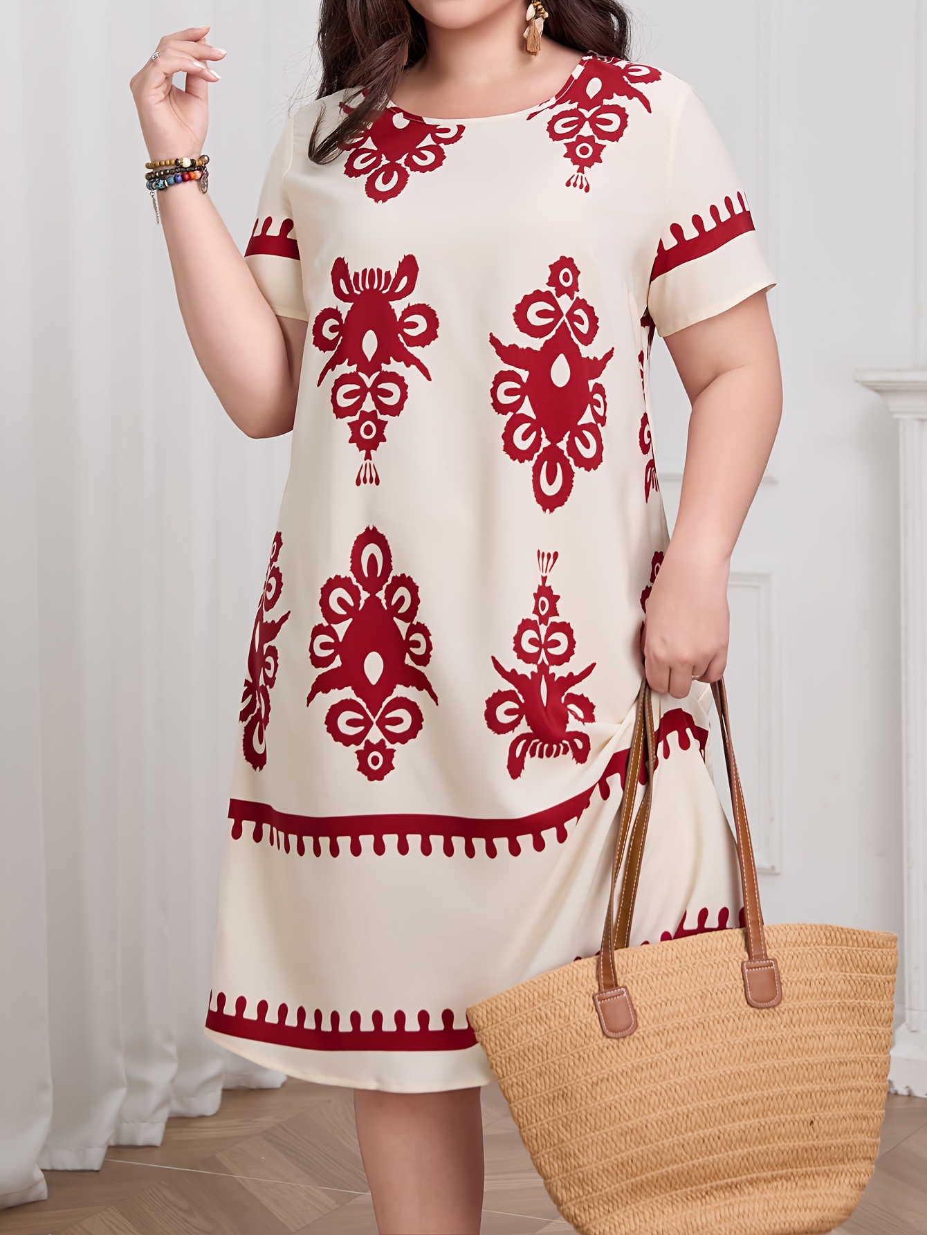 Plus Size - Plus Size - Women'S Plus-Size Spring And Summer Round-Neck Straight Dress with Printed Design, Made from Comfortable Non-Stretch Fabric, Machine Washable, Perfect for Outings And Vacations