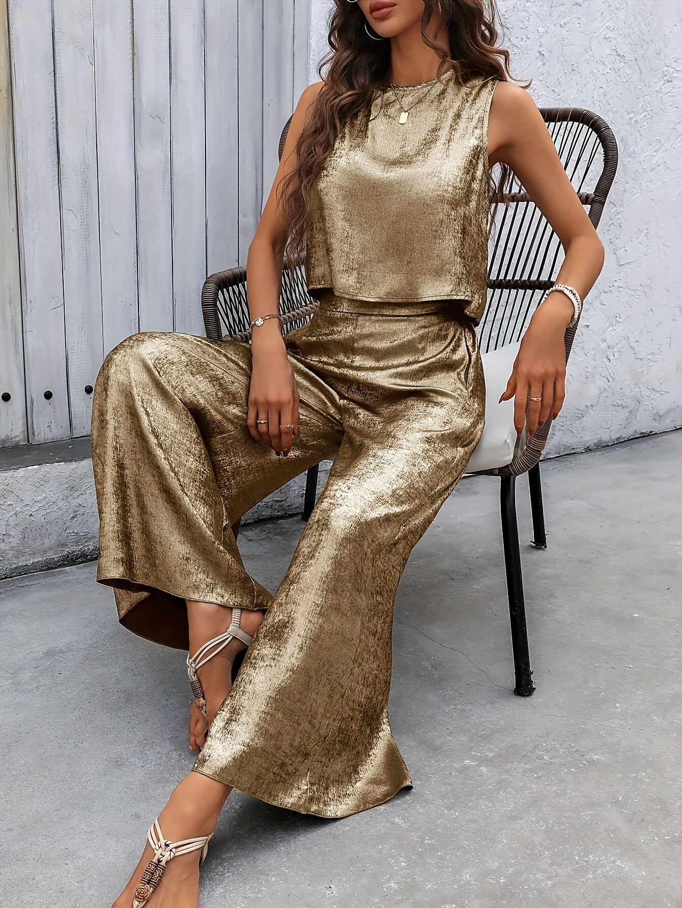 conjunto elegante piezas mujer en metálico dorado: top Temu Peru