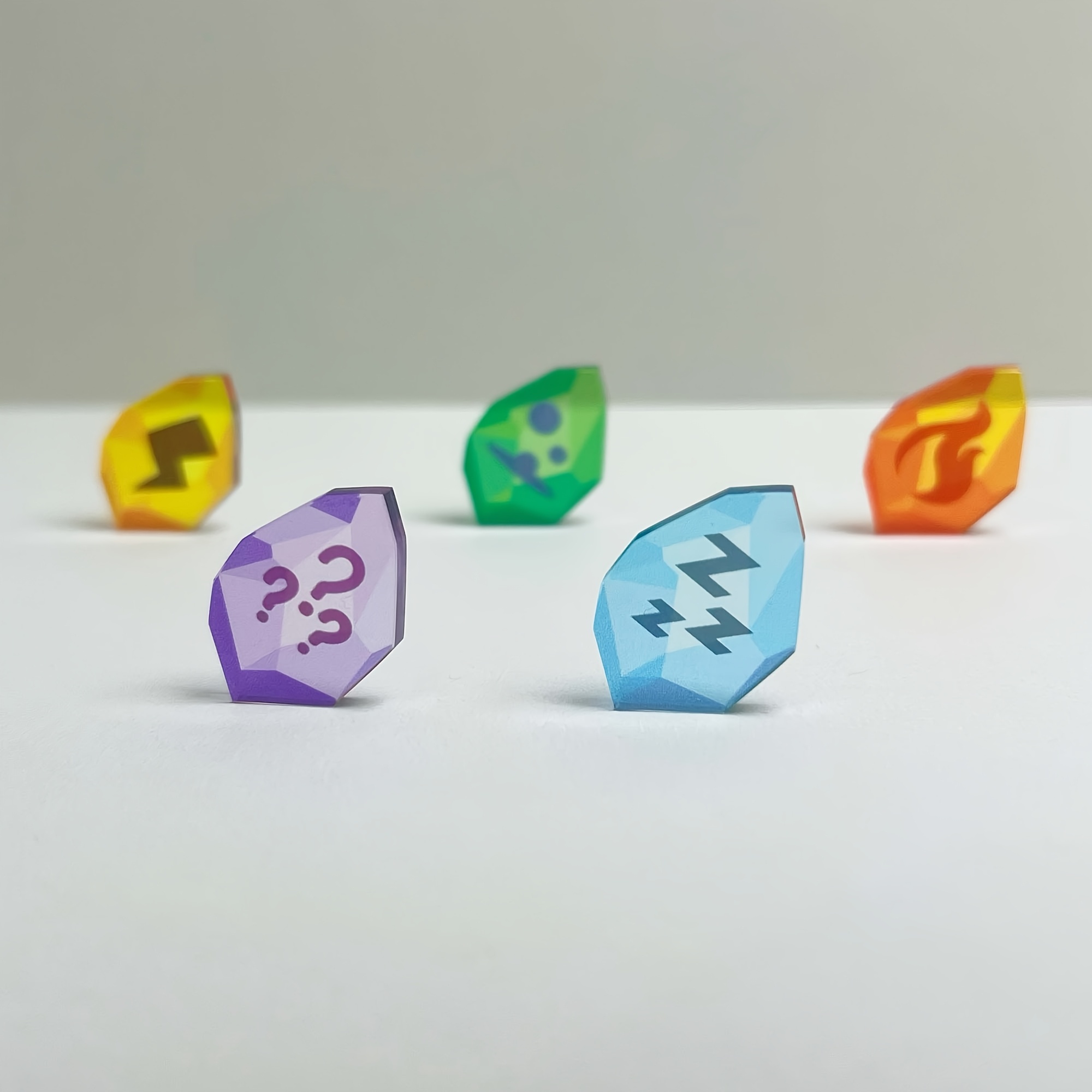 Set 5 akrilnih označevalcev stanja za igro z zbirateljskimi kartami TCG (/opekline/spanje/paraliza/zmeda) - Dodatki za družabne igre