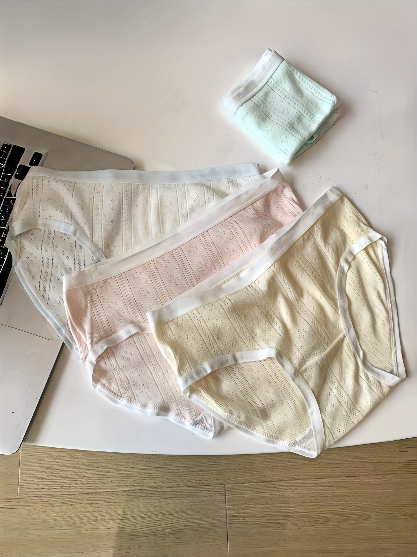 Mutandine Donna – 92% Poliammide, 8% Elastan – Morbide E Confortevoli – Lavaggio A Mano - 4