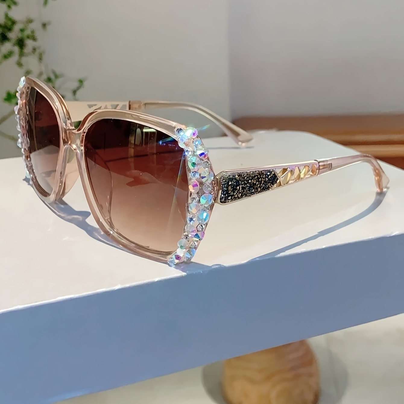 

Women's Bling Studded Fashion Glasses With Pc Frame, Anti-reflective Resin Lens, Metal Hinge, Decorative Rhinestone Accents For Casual And Beach Party