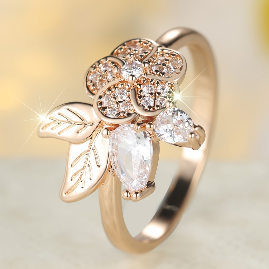 Women's Elegant White Cubic Zirconia Flower Ring