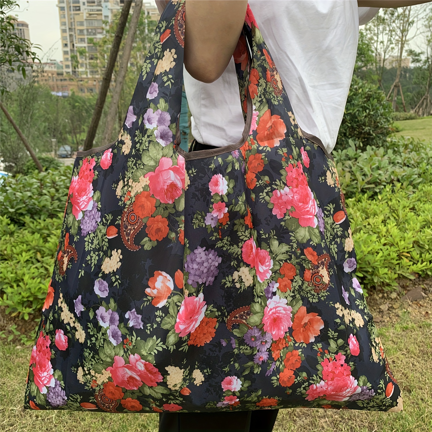 

Tote Bag With Floral Print, Portable Large Capacity Reusable Shopping Bag, Foldable Trendy Shoulder Bag