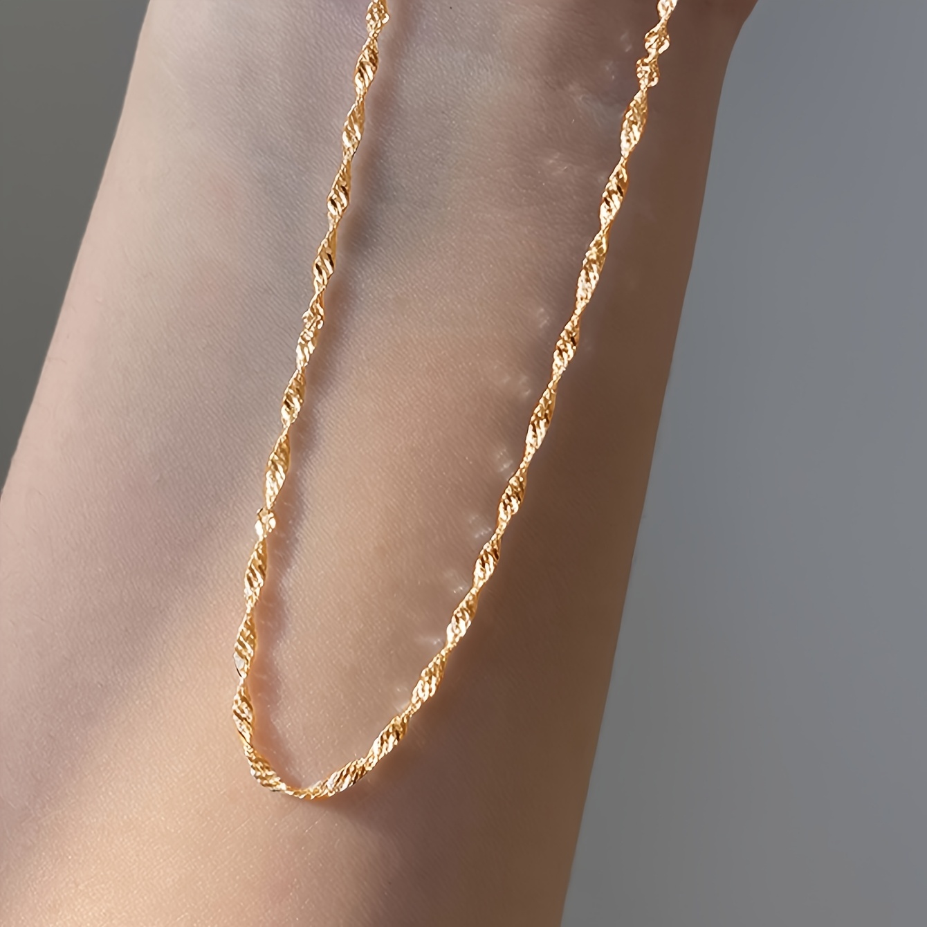 TEMU Collar para mujer , fino y elegante, con cadena de clavícula de acero inoxidable chapado en oro de . Collar exquisito, cadena de cuello que