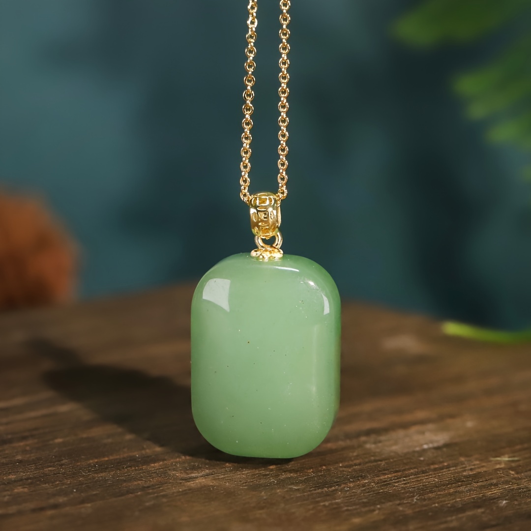 

Elegant Natural Stone Pendant Necklace With Golden Chain - Ziquexsite