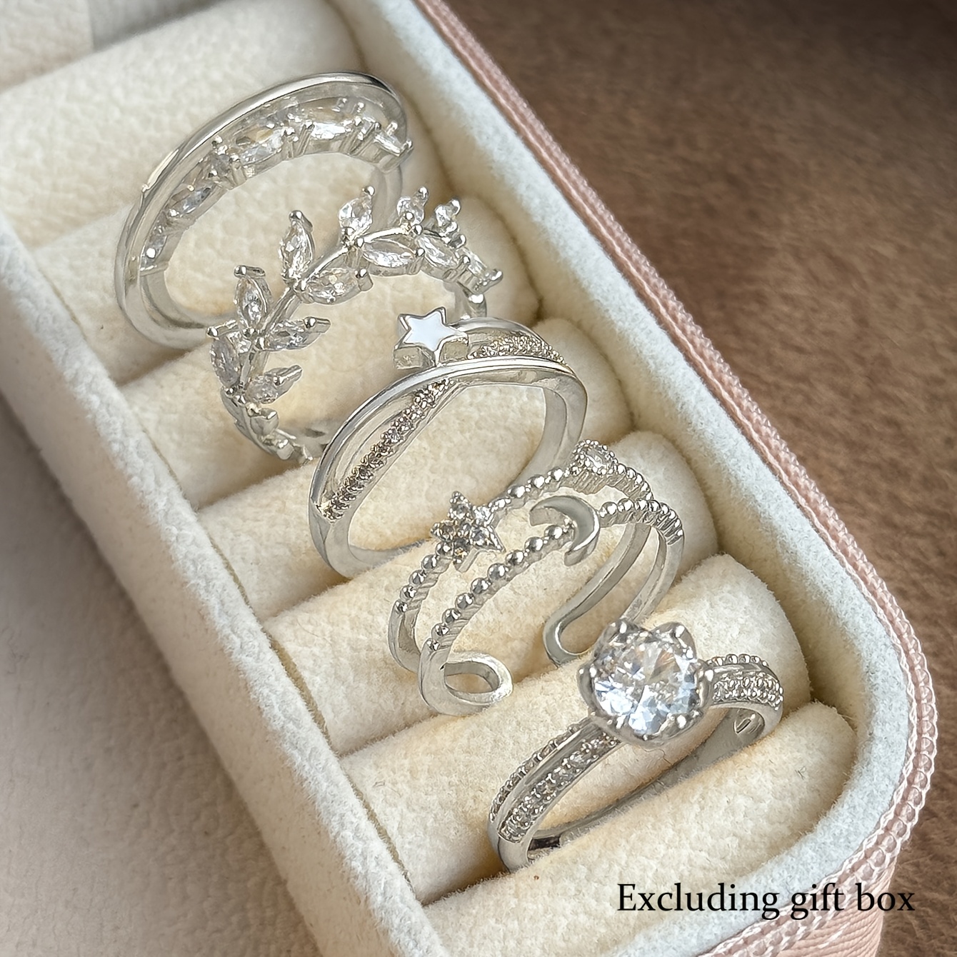 Image of 5 Exquisite And High-end Star And Moon Designs, Synthetic Cubic Synthetic Zirconia, Light Luxury, Elegant, Leaf Crossing, Fashionable Temperament, Suitable For Parties, Vacations, 's Ring Set