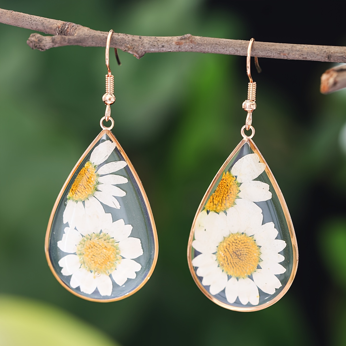 

Bohemian Style Earrings Cute Daisy Real Flower Drop Earrings, Handmade Resin Teardrop, Natural Floral Monet's Garden Preserved Blossoms