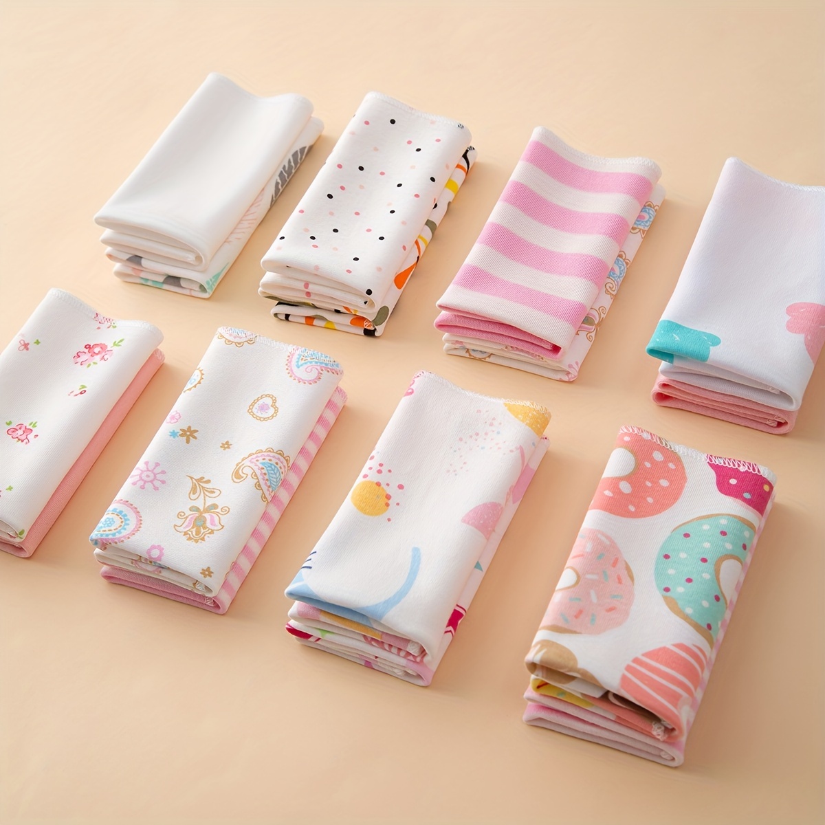 16pcs Mini Eggs Soft Youngsters Bibs Set