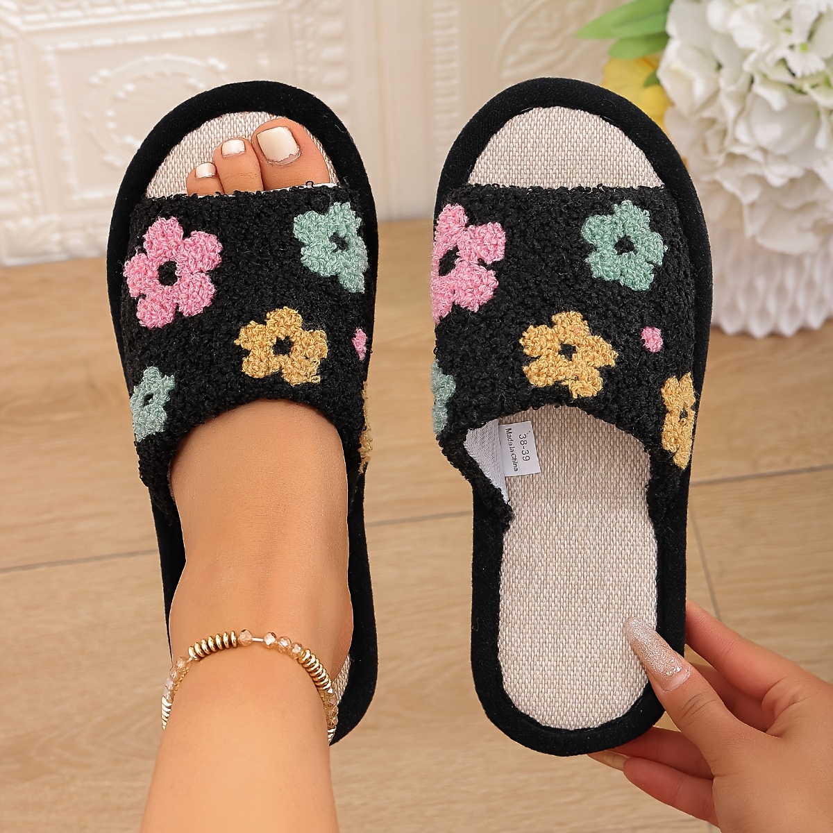 Vibrant Floral Comfortable Indoor Slippers, Women Shoes