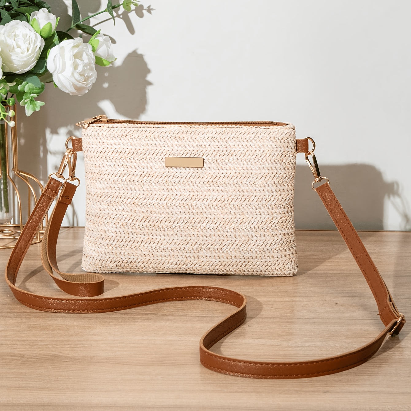 Image of Women's Handbag 2026 New Woven Classic Versatile Single Shoulder Fashionable Crossbody Small Square Bag Handbag