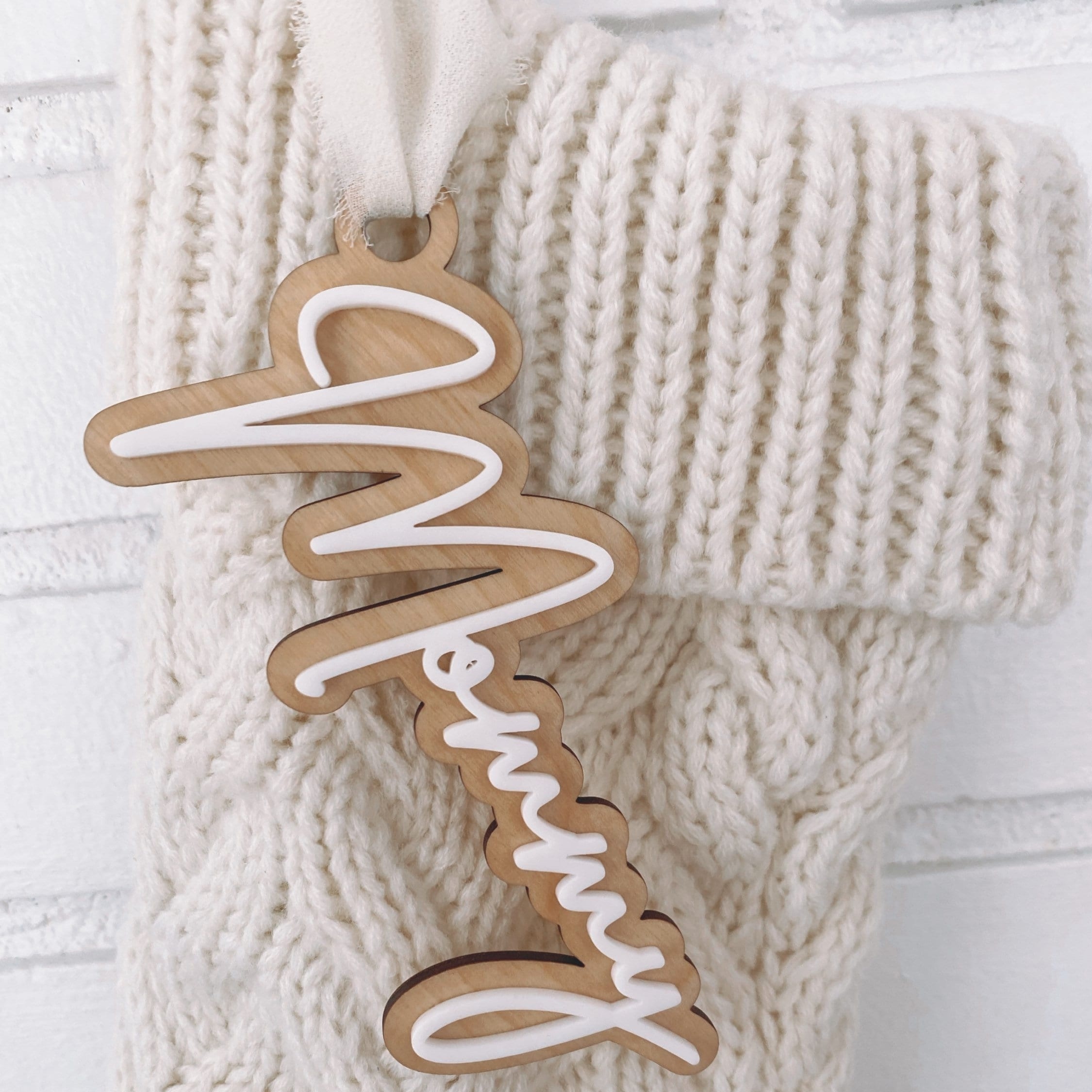 Image of 1pc Custom Christmas Name Tag, Christmas Gift Stocking Pendant, Personalized English Letter Pendant Tag, Suitable For Decorating Gift Stockings For Family , Charm Marker
