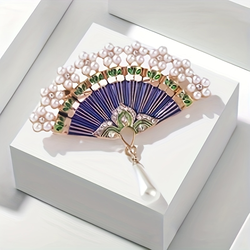 Chinese Style Vintage Bamboo Fan Pendant Brooch with Imitation Pearls