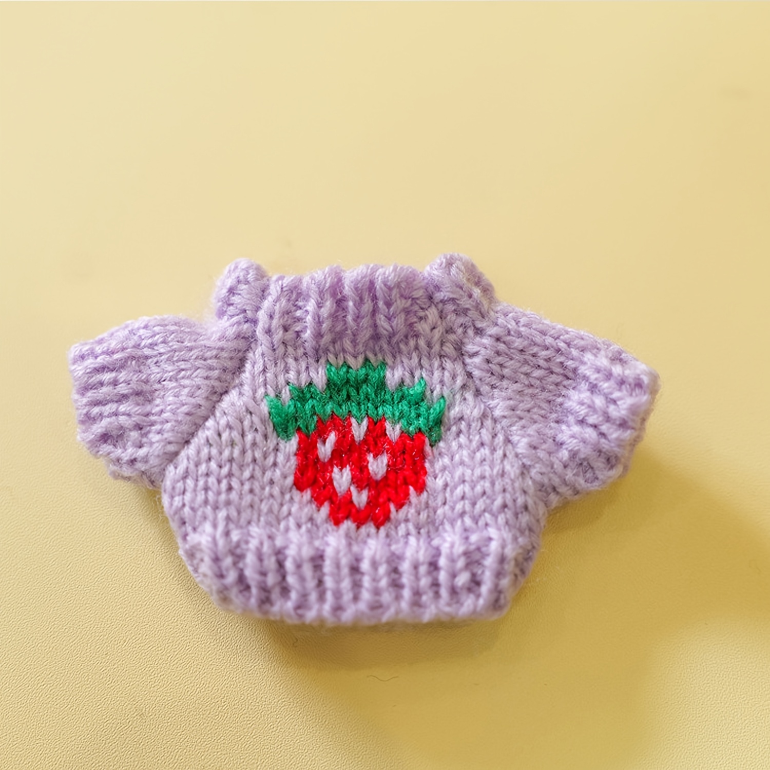 4pcs Mini Knitted Hamster Sweater, Strawberry Pattern